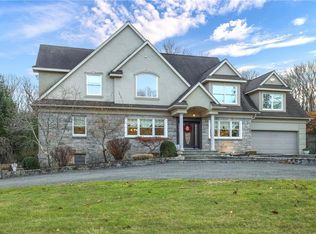 435 Elizabeth Rd, Yorktown Heights, NY 10598