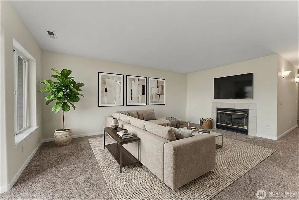 2305 West Woodin Avenue Unit 2E - 2E — Photo 2
