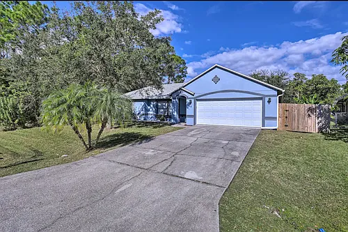 127 Memory Ln NE Photo 1