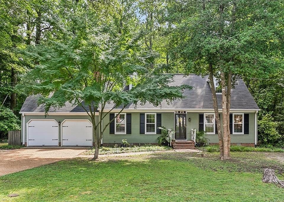 1st image of 128 Leon Dr