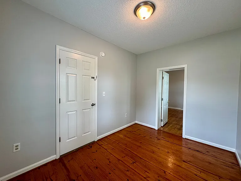 901 W. Danville St. — Photo 9
