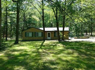 161 N Imperial Dr, Tawas City, MI 48763