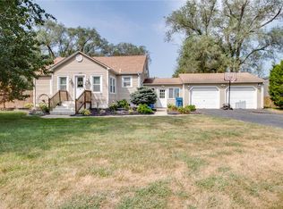 116 Walnut Ridge Dr, Bethalto, IL 62010