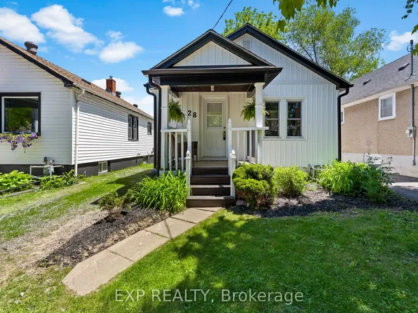 28 Grantham Ave S, Saint Catharines, ON L2P 3B4