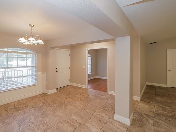 3rd image of 2879 Blackwater Oaks Dr