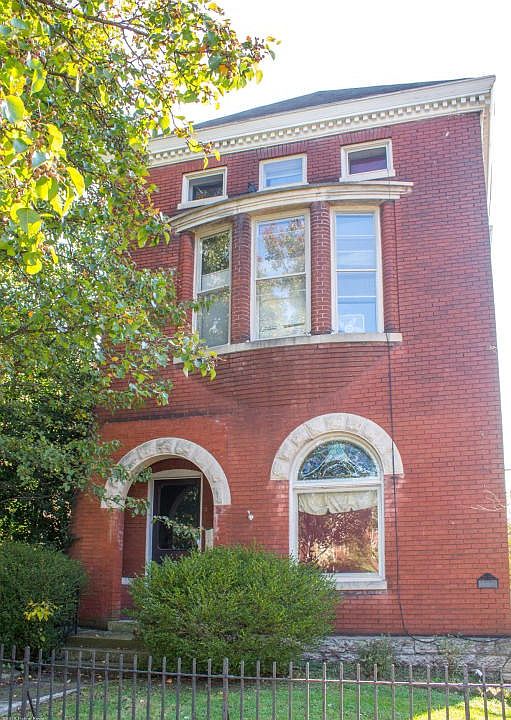 514 W St Catherine (1)