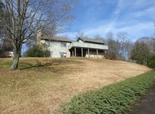 11309 Clear Point Dr, Knoxville, TN 37932