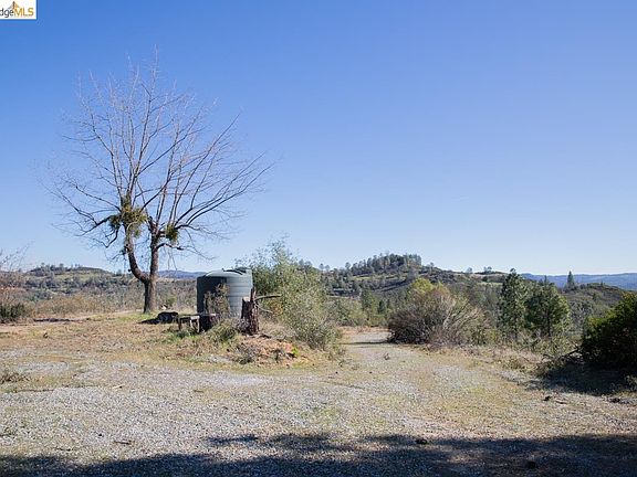 3rd image of 7329 Eagle View Dr