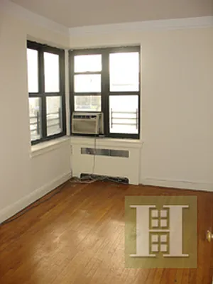 Rented by Halstead Real Estate | media 7