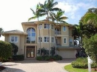 2022 4th St S, Naples, FL 34102