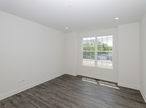 5th image of 9276 W 143rd St