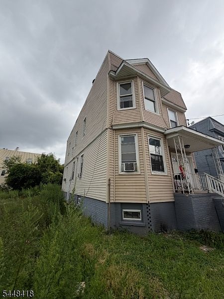 2nd image of 363 S 20Th St