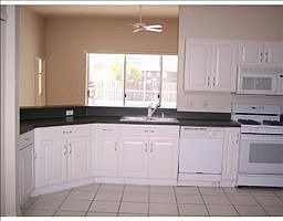 5th image of 18114 Palm Breeze Dr