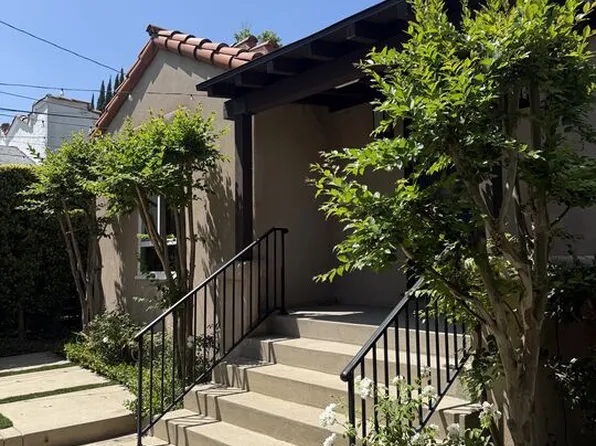 9001 Phyllis Ave, West Hollywood, CA 90069