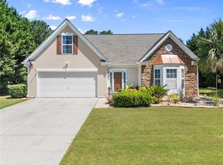2462 Meadow Pond Trl, Grayson, GA 30017