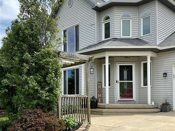 2nd image of 10879 Emerald Ct