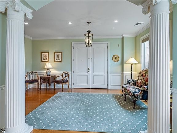 2nd image of 111 Prospect St #4A