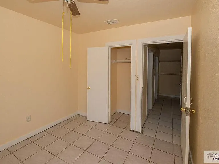 209 E Washington Ave #1 — Photo 9
