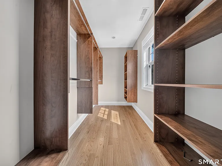 88 Maple Tree Ave #E — Photo 14