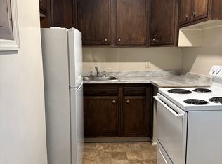 915 W Turner St APT 1R, Allentown, PA 18102
