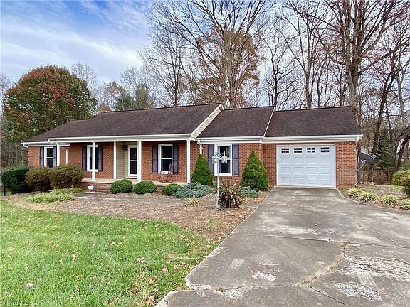 2nd image of 180 Raven Cir