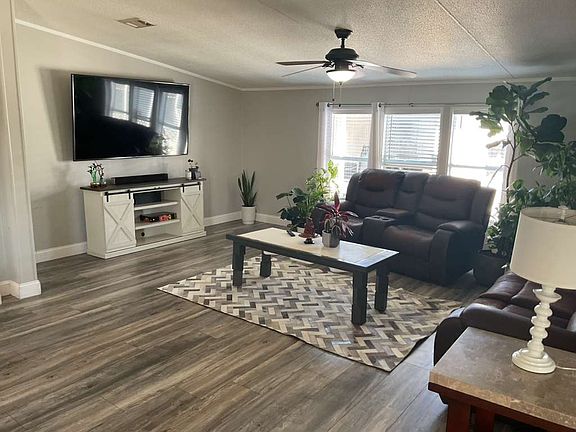 4th image of 1313 Windmill Ridge Loop #559