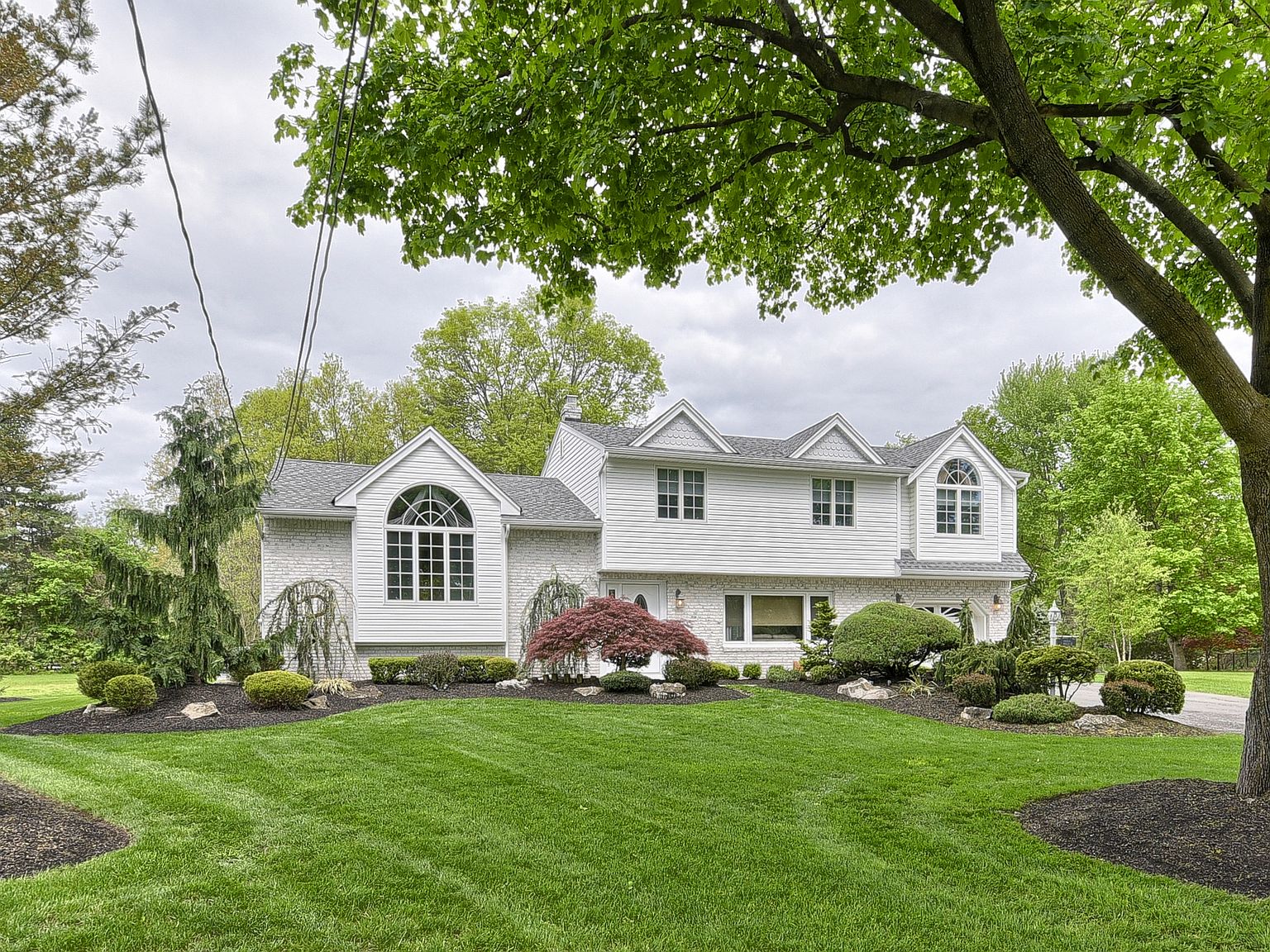 9 Phyllis Ct, Pequannock, NJ 07440 Zillow