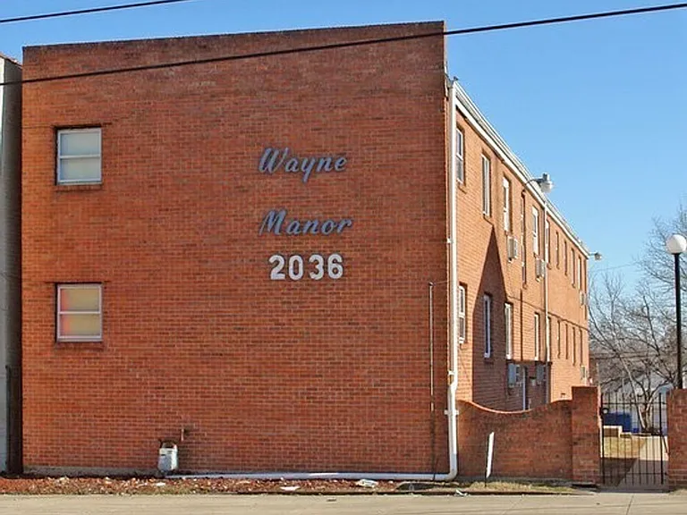 2036 Wayne Ave #C — Photo 12
