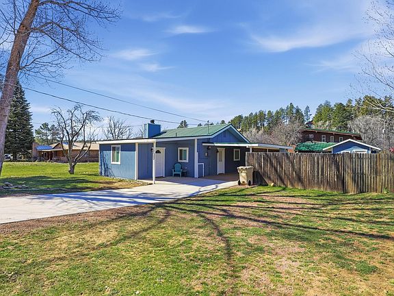 2nd image of 3444 N Lakeview Dr