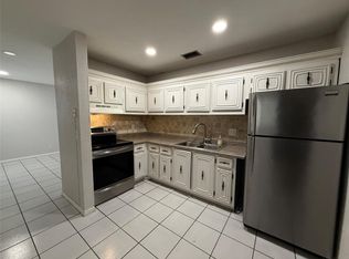 511 W Kalmia Dr #10, West Palm Beach, FL 33403