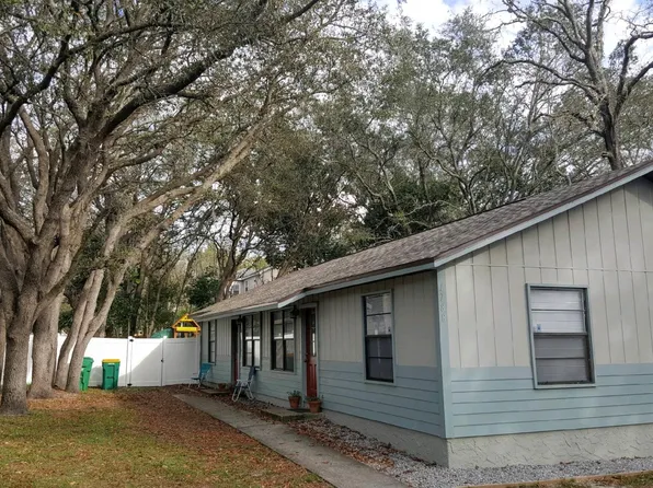 1788 Poinsettia Ave #A, Tarpon Springs, FL 34689