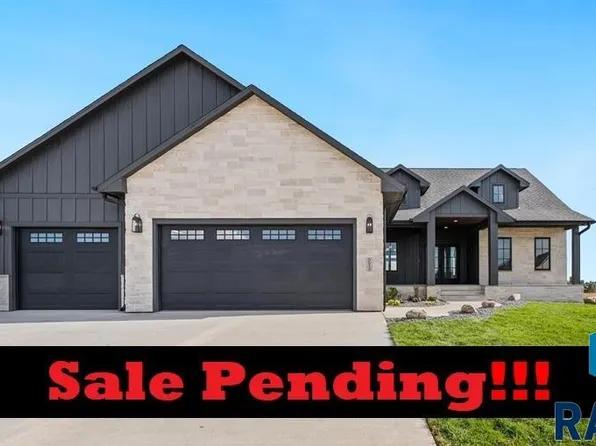 5513 E Morningside Cir, Sioux Falls, SD 57110
