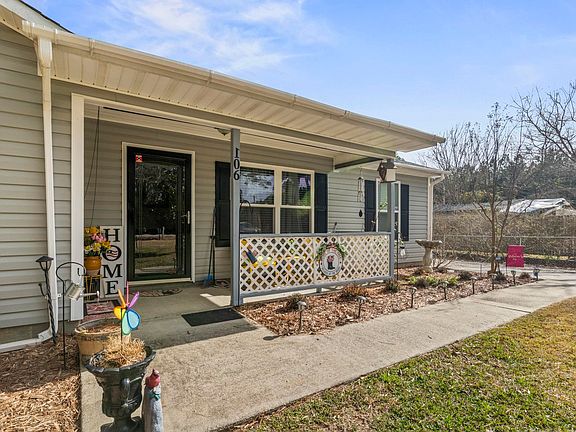 3rd image of 106 Fonza St.