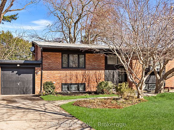 4th image of 26 Grangemill Cres