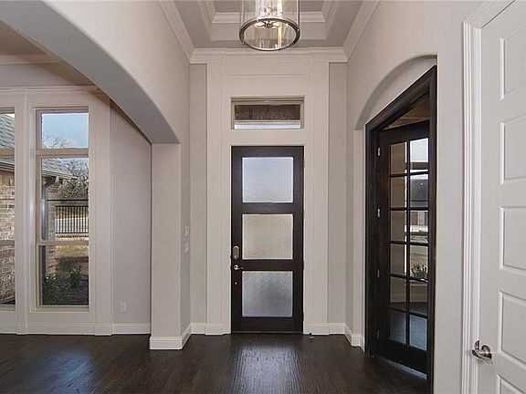 5th image of 1500 Ashleaf Ln