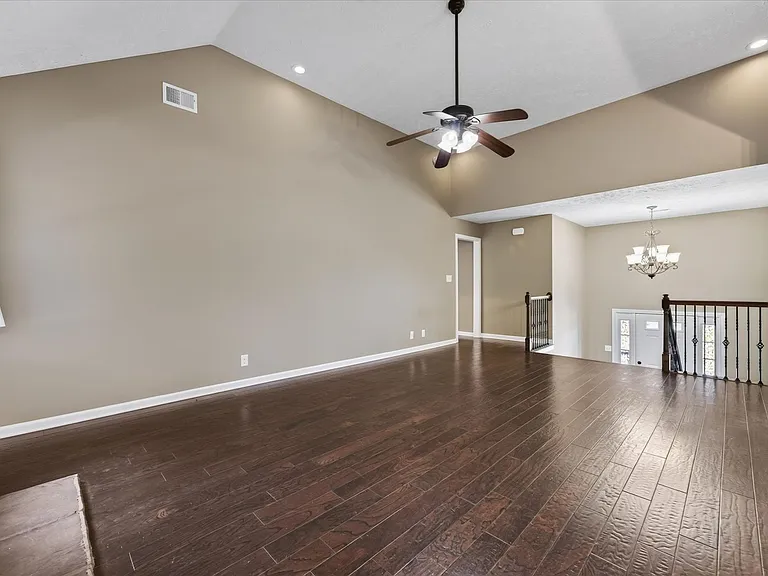 2973 McManus Cir — Photo 6