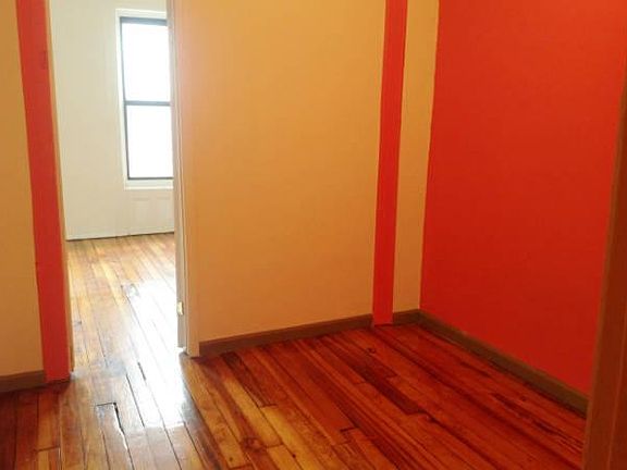 4th image of 5219 5th Ave APT 2