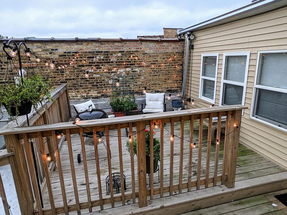 1st image of 2522 W Fullerton Ave #2
