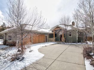 165 N Penstemon Ln, Eagle, CO 81631