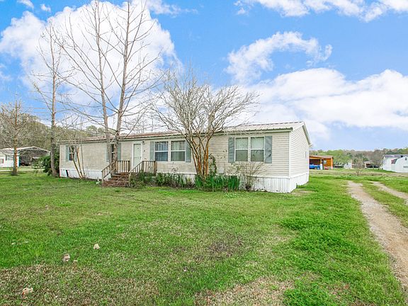 3rd image of 32348 Mary Ann Way