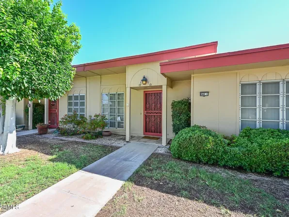 10040 W ROYAL OAK Road #H, Sun City, AZ 85351