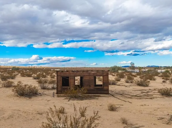 68668 Old Chisholm Trl, Twentynine Palms, CA 92277