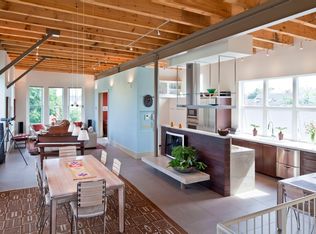 45 Turner St, Portland, ME 04101