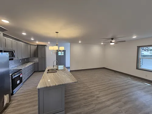 3558 Northrop St Photo 1