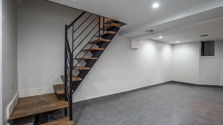 Rented by Nooklyn NYC LLC | media 20