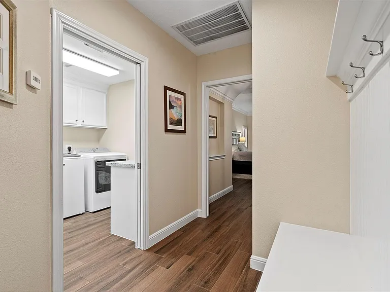 4818 Rachelle Ct — Photo 14