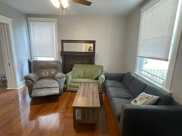 2348 Highland Ave — Photo 2