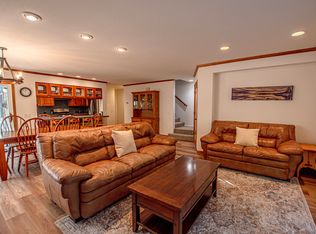 7102 Bear Ave, Tahoma, CA 96142