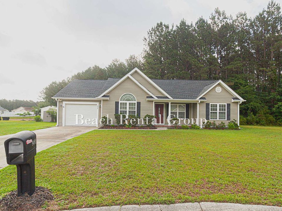 1st image of 204 Macarthur Dr