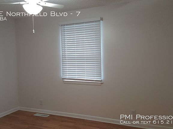 4th image of 736 E Northfield Blvd